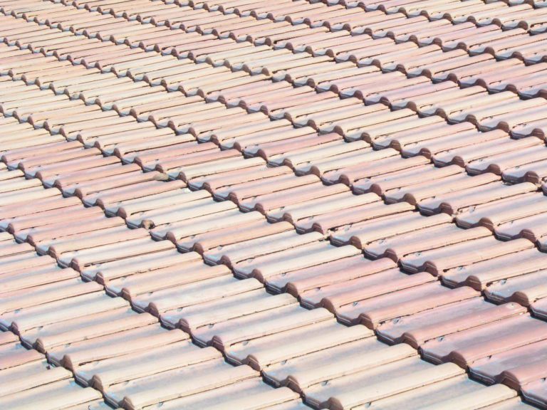 Dachówka ceramiczna