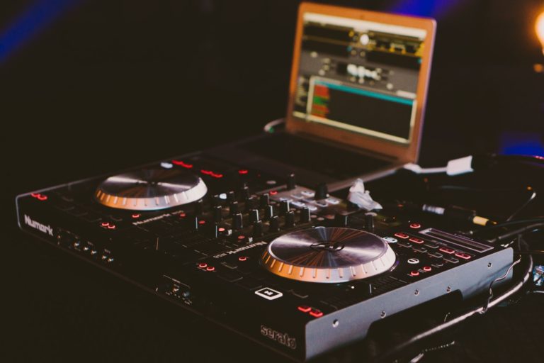 DJ Hiszpan rozkręci Twoją imprezę!