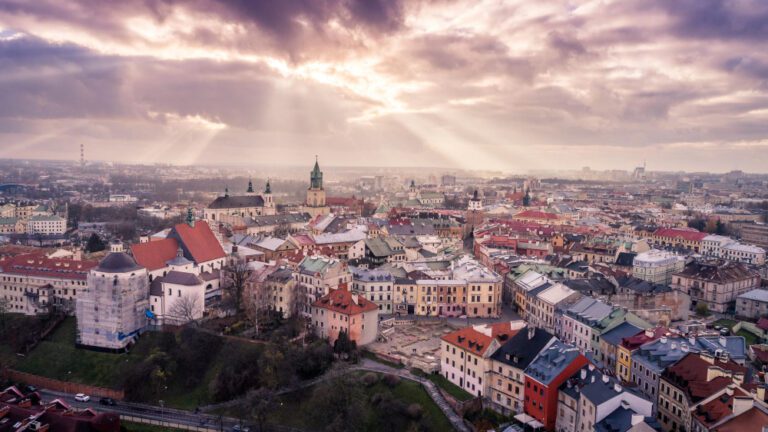 Festiwale kulturalne w Lublinie – historia i rozwój wydarzeń artystycznych